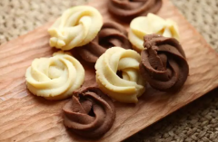 你做的曲奇，消花纹？