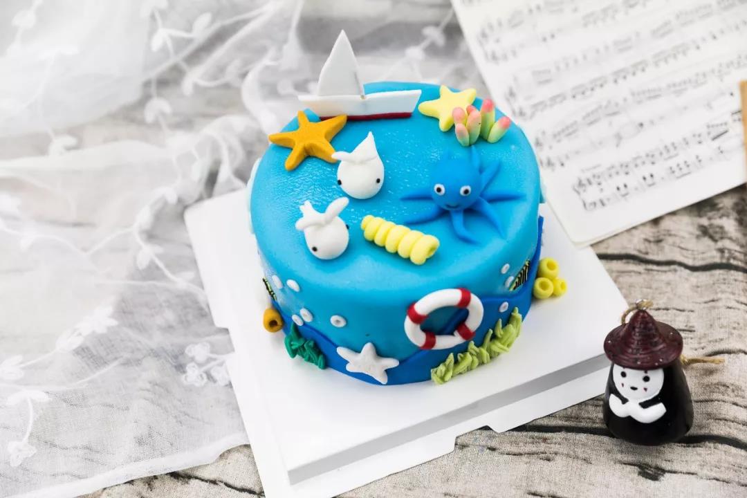 初高中毕业的女孩子该学什么技术？_西安西点培