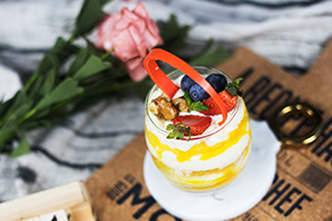 这几个方法教你分辨蛋糕磅！