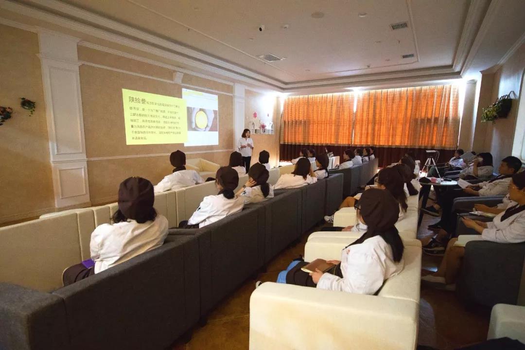 西餐礼仪注意事项_西安西餐培训